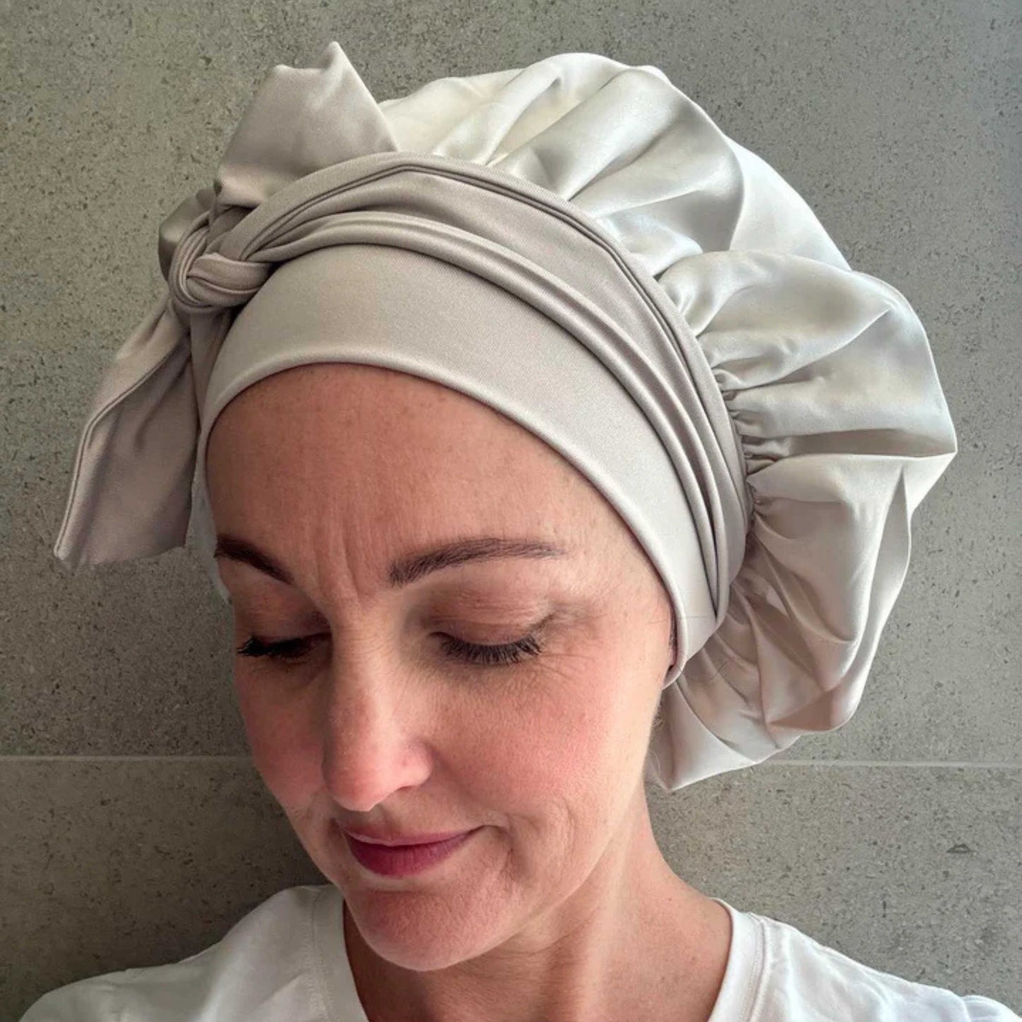 Splash Happy Cloud Silk Bonnet