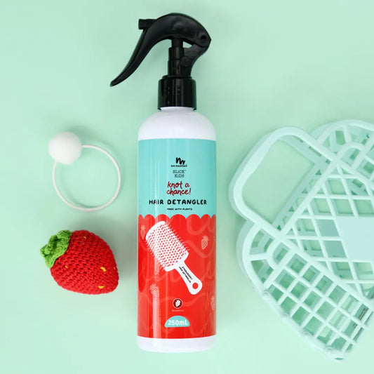 No Nasties Kids Hair Detangling Spray in Strawberry 250ml